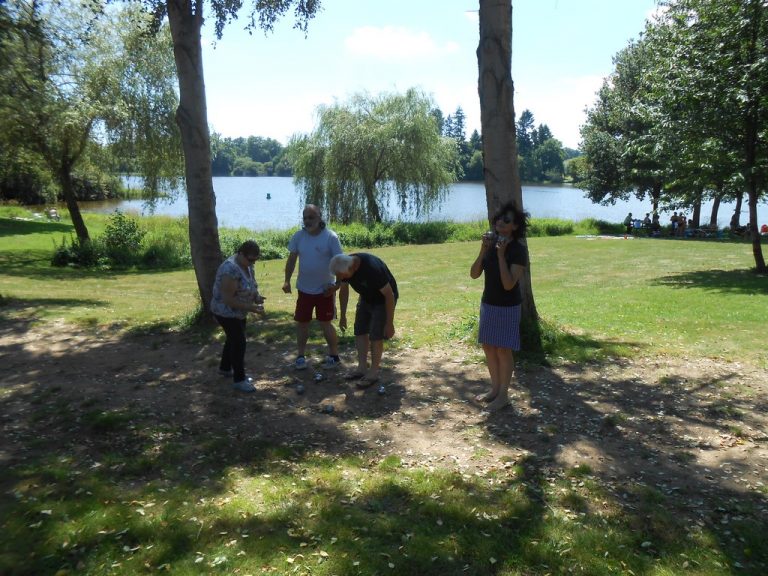 Concours de pétanque