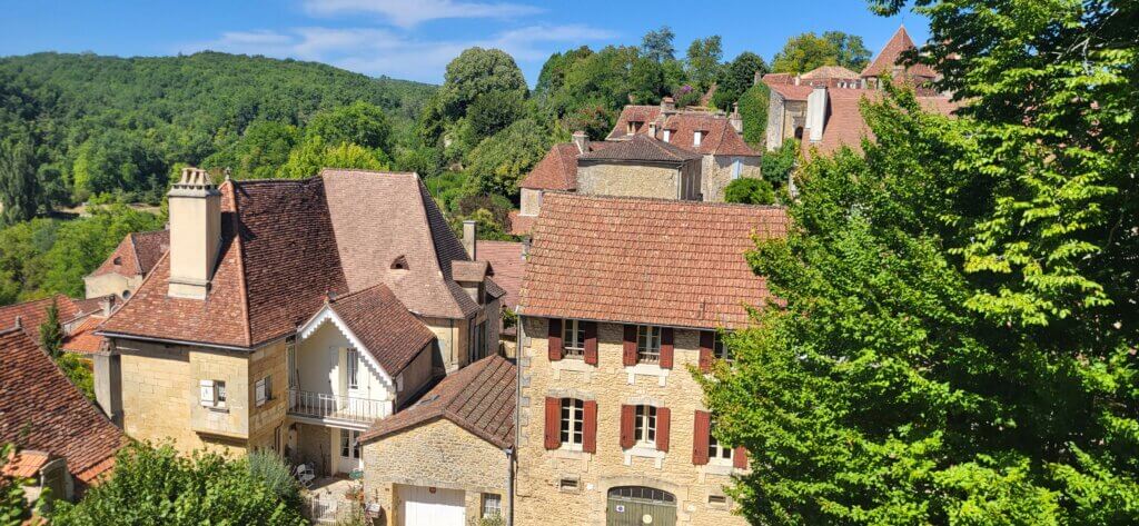 Vue sur les toits de Limeuil