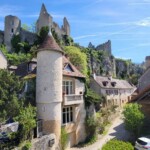 Les ruines du château d'Angles-sur-l'Anglin