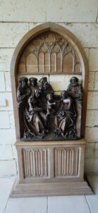 Scène religieuse en bois sculpté