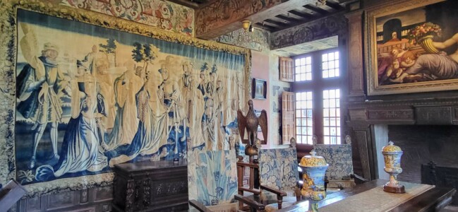 Tapisserie mural dans le château